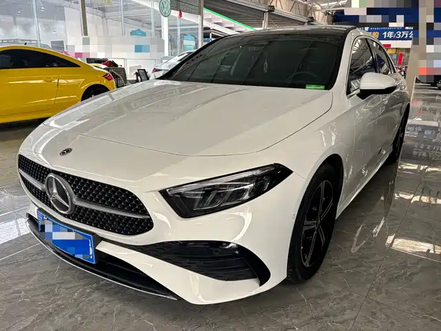 MERCEDES-BENZ A CLASS