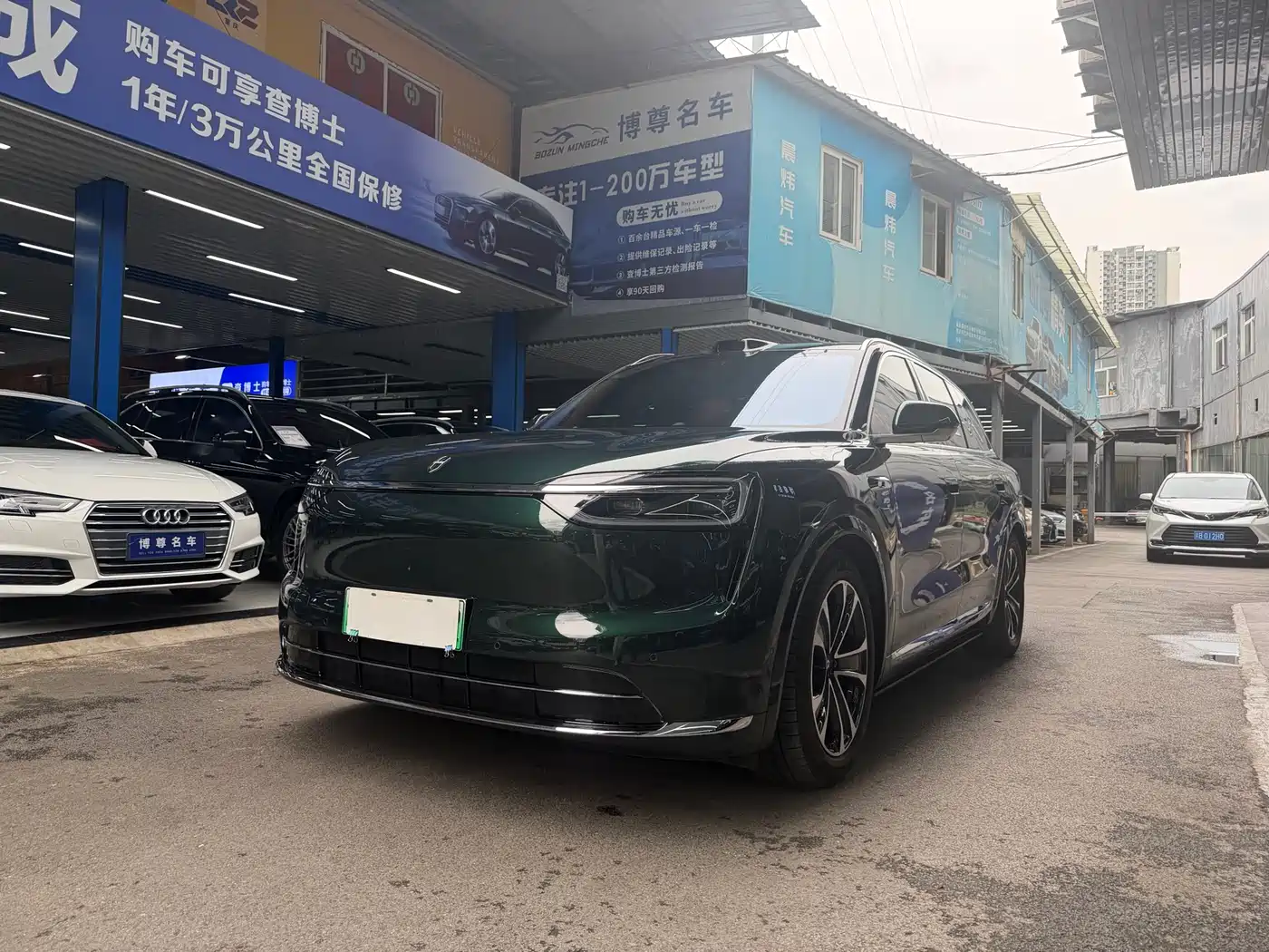 AITO Wenjie AITO M7 2026 Extended Range Max AWD 5-seater