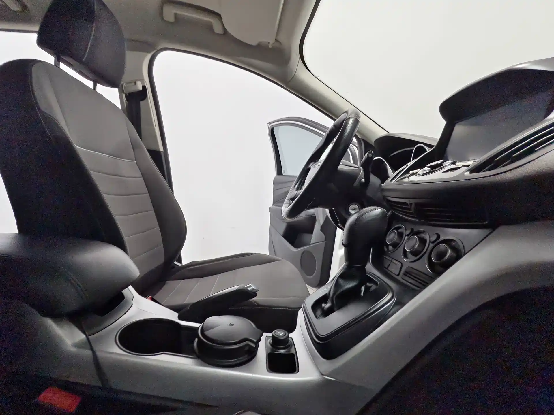 Photo 14 - Ford Kuga