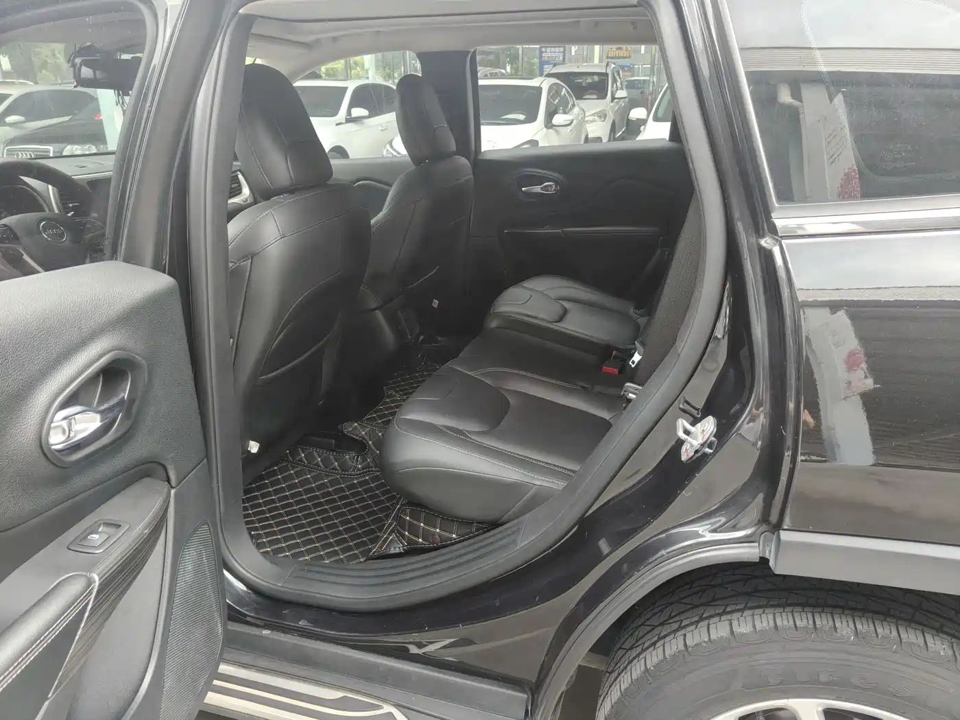 JEEP FREE LIGHT
