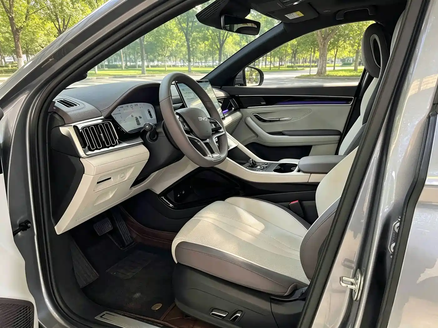 BYD Song PLUS PHEV 2025 2025 DM-i 160KM Flagship PLUS