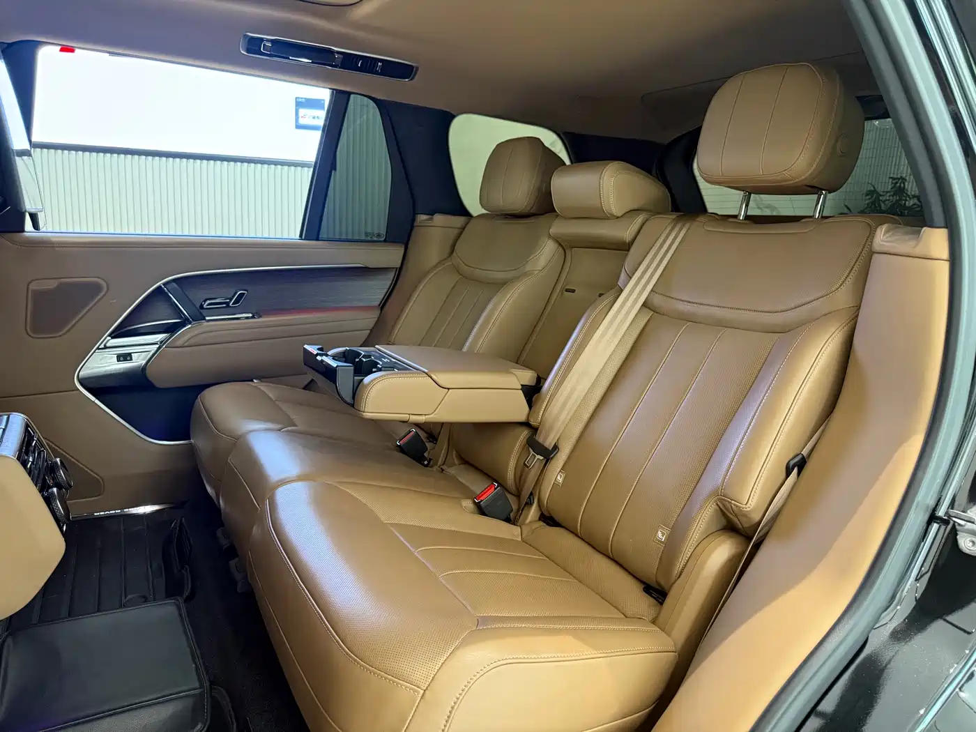 LAND ROVER RANGE ROVER