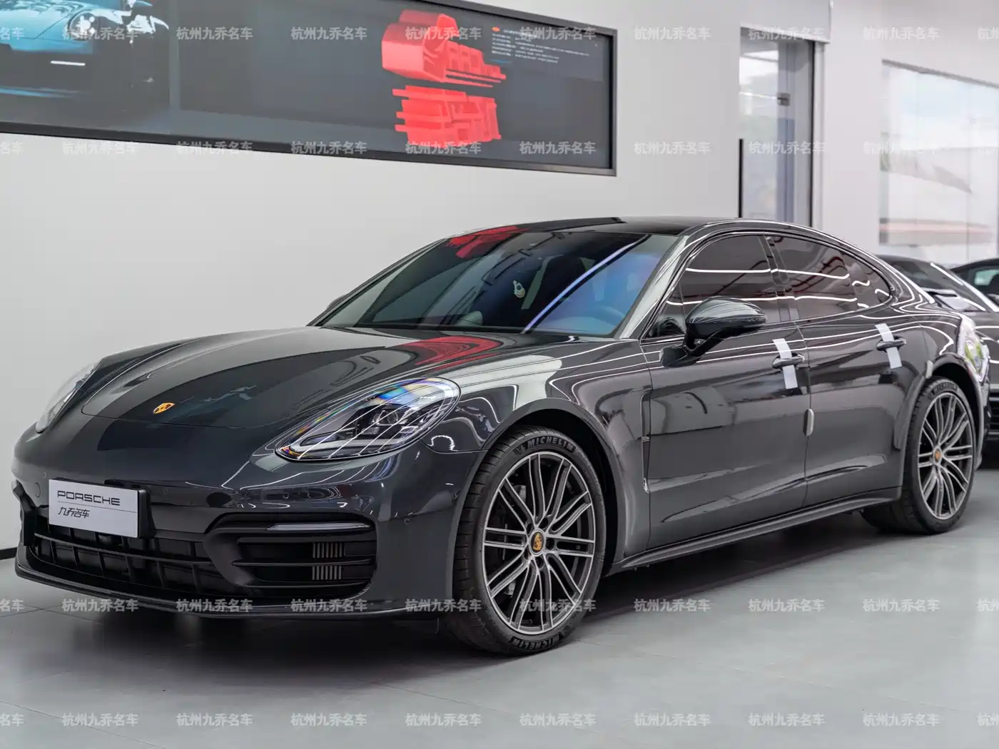Porsche Panamera 2023 Facelift Panamera 2.9T Platinum Edition