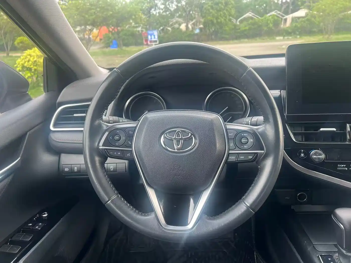 Toyota Camry 2021 2.0G Luxury Edition фото 8