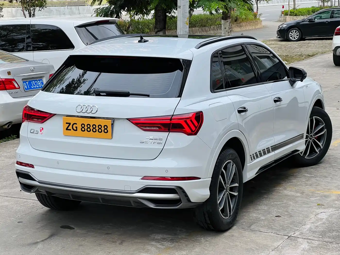 Audi Q3 2022 35 TFSI Progressive Dynamic фото 4