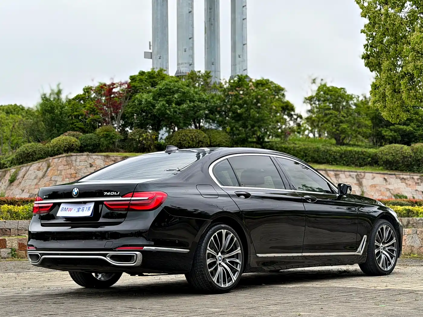 BMW 7 Series 2018 740Li xDrive Premium Type Excellence Package фото 19