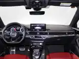 صورة 9 - Audi S4