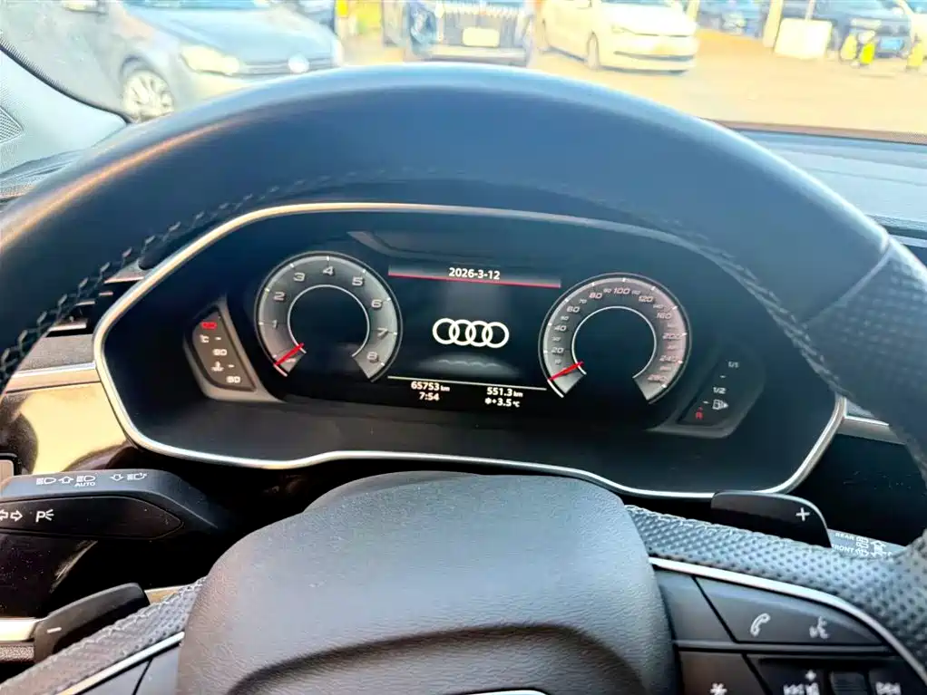 AUDI Q3 SPORTBACK