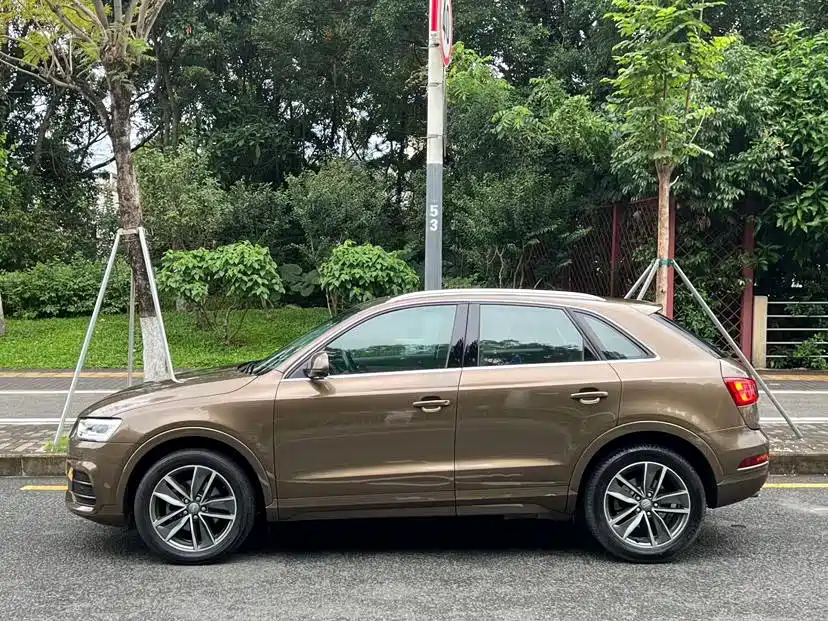 Фото 3 - Audi Q3