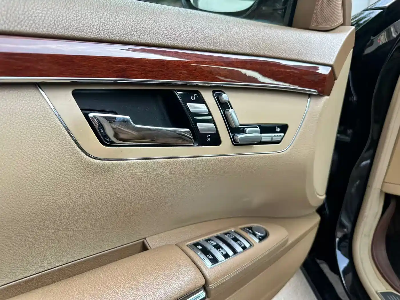 Mercedes-Benz S-Class 2008 S 300 L Premium фото 15