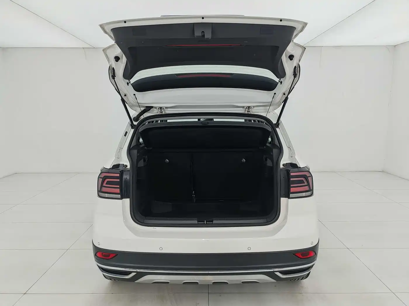 Volkswagen T-Cross 2019 280TSI DSG Comfort Edition фото 19