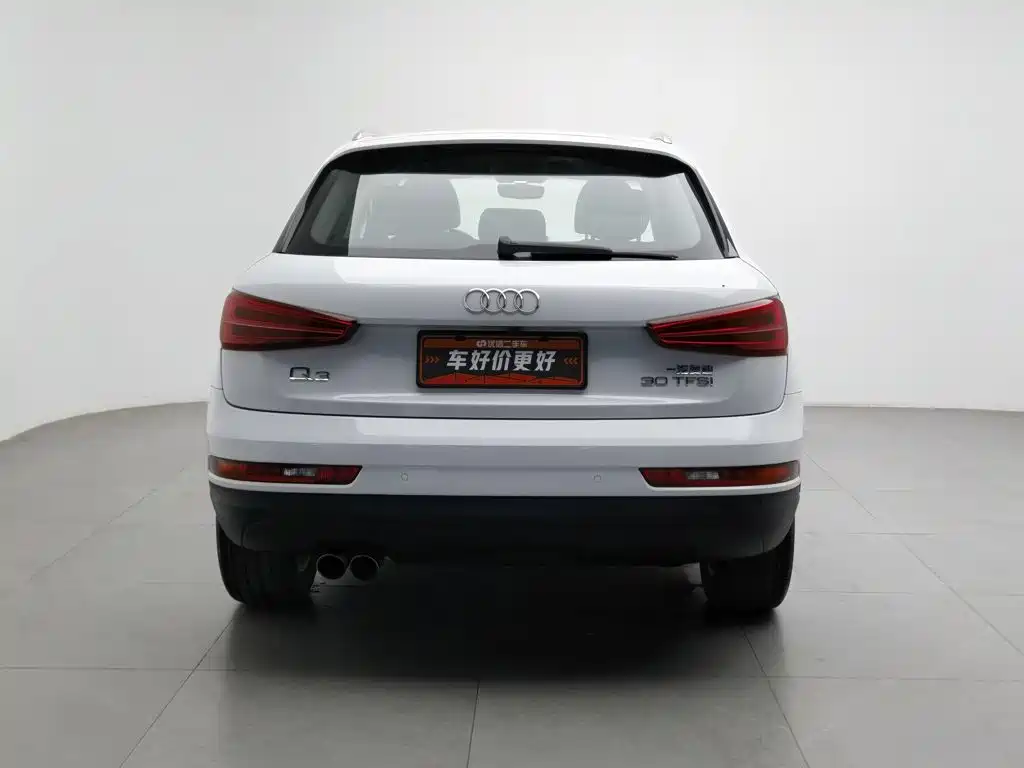 Photo 4 - Audi Q3
