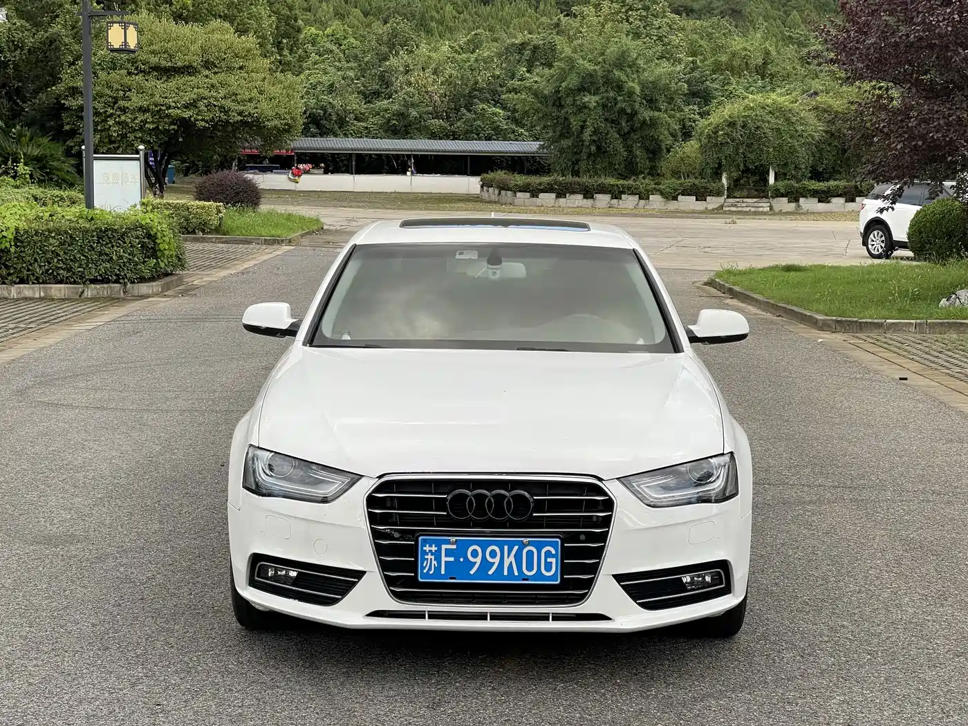 Фото 3 - Audi A4L