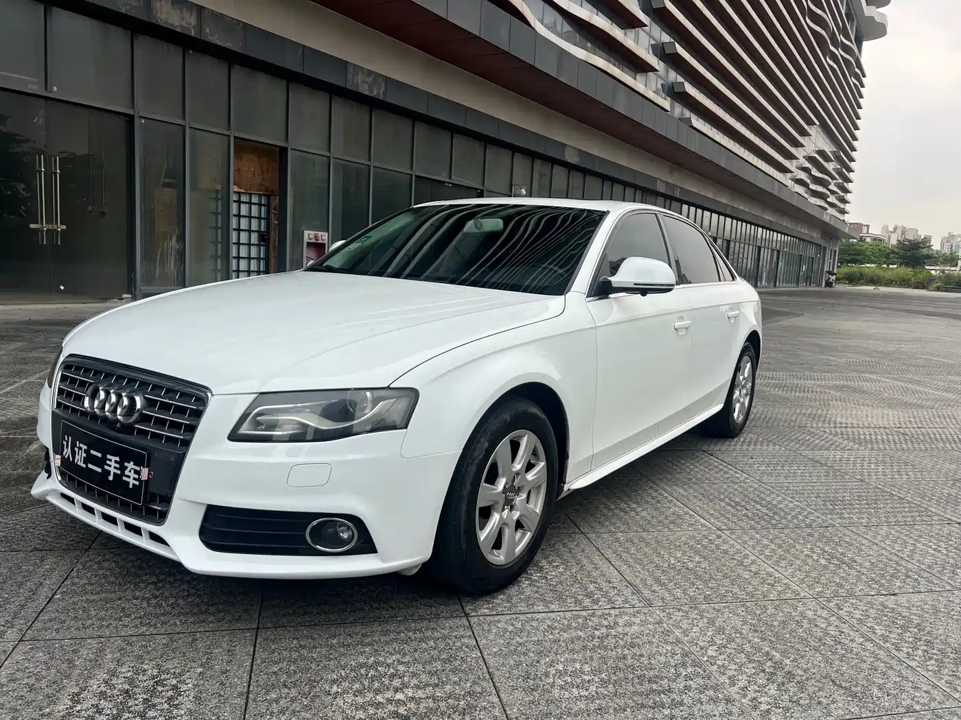 Audi A4L 2010 2.0 TFSI Comfort