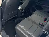 Фото 8 - Volkswagen Tiguan L