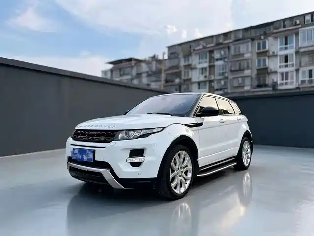 Land Rover Range Rover Evoque (Import) 2015 2.0T 5-door Splendor Edition