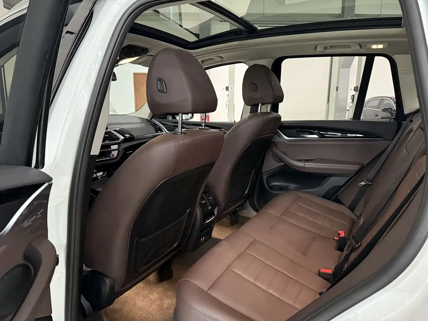 BMW X3 2020 xDrive25i Luxury Package фото 6