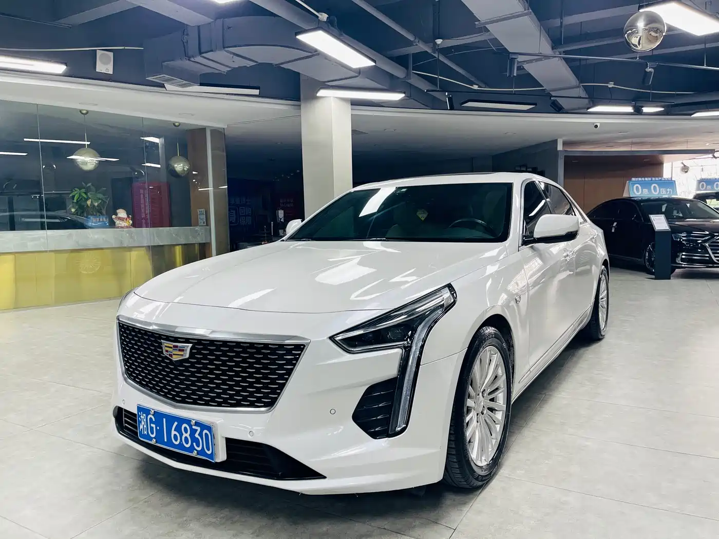 Cadillac CT6 2019 28T Fashion Model