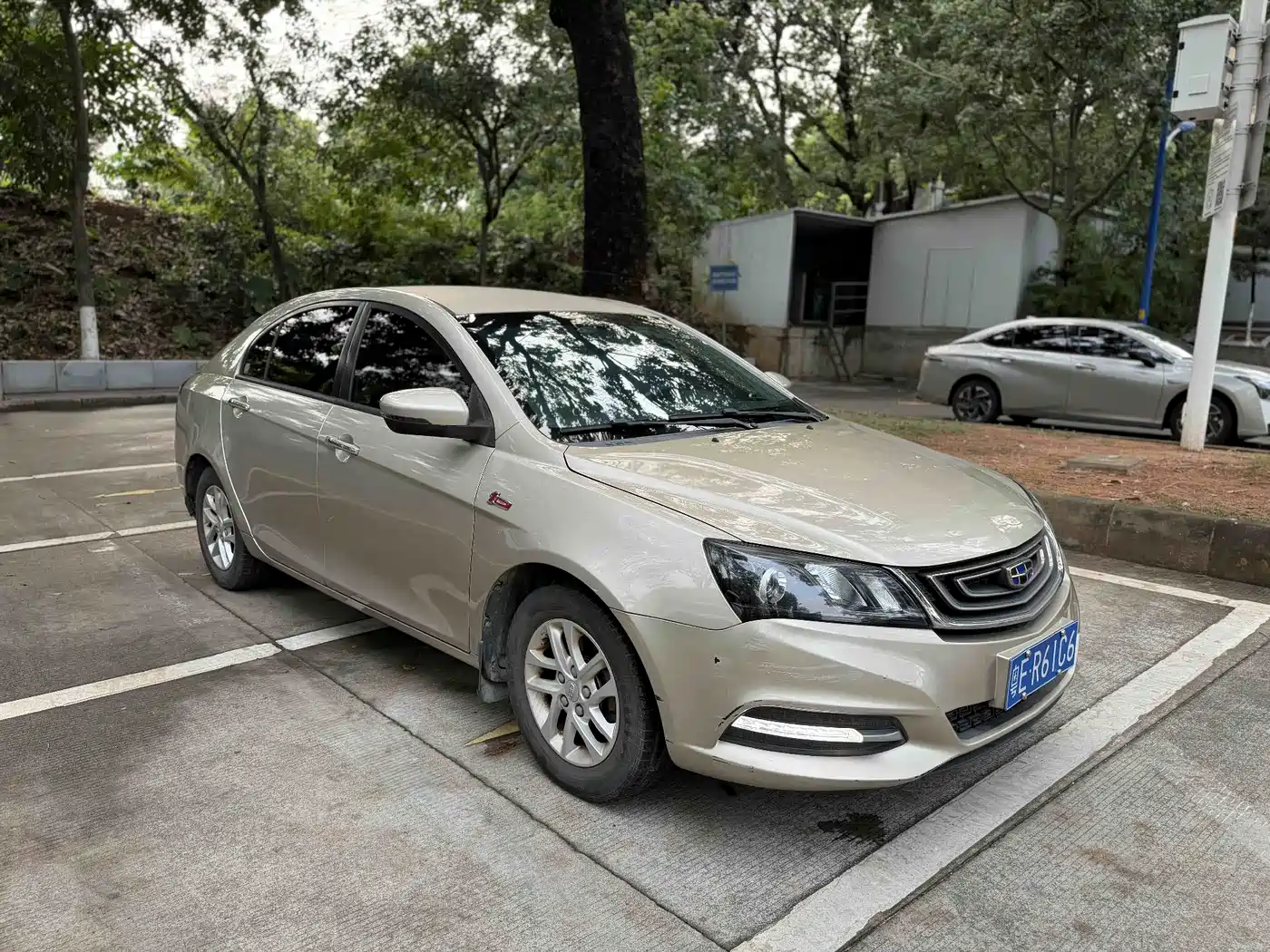 GEELY AUTOMOBILE EMGRAND