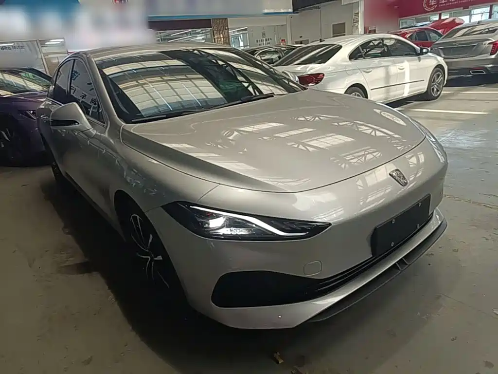 Фото 4 - Roewe D7