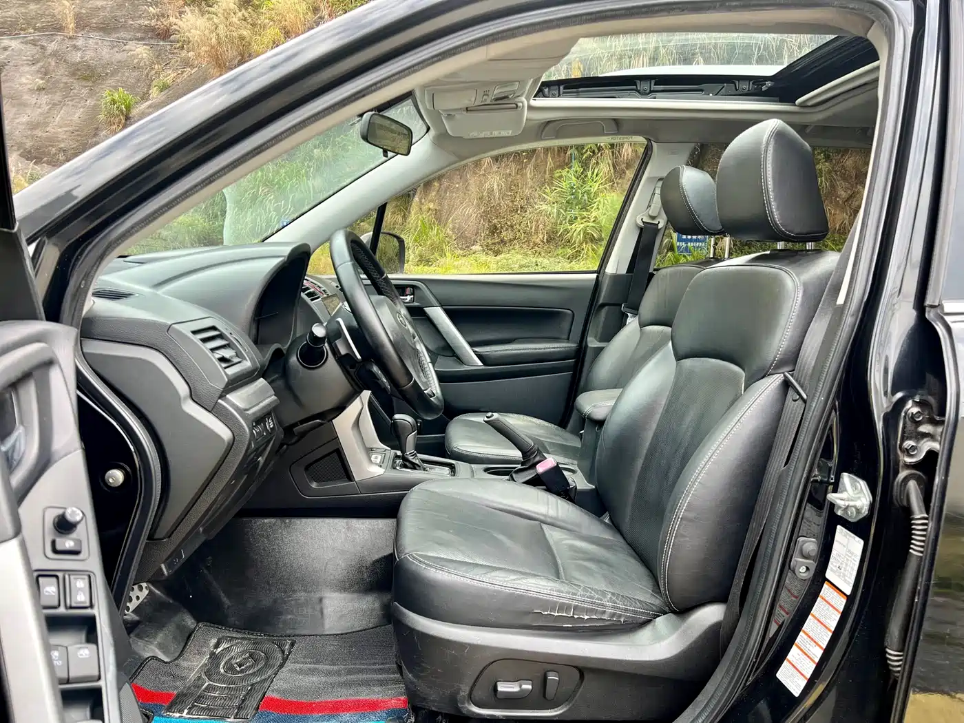 Subaru Forester 2013 2.5i Automatic Premium Edition фото 4