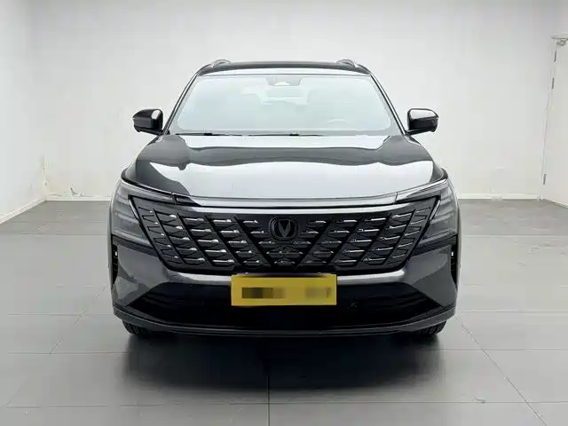 Фото 2 - Changan CS75 PLUS