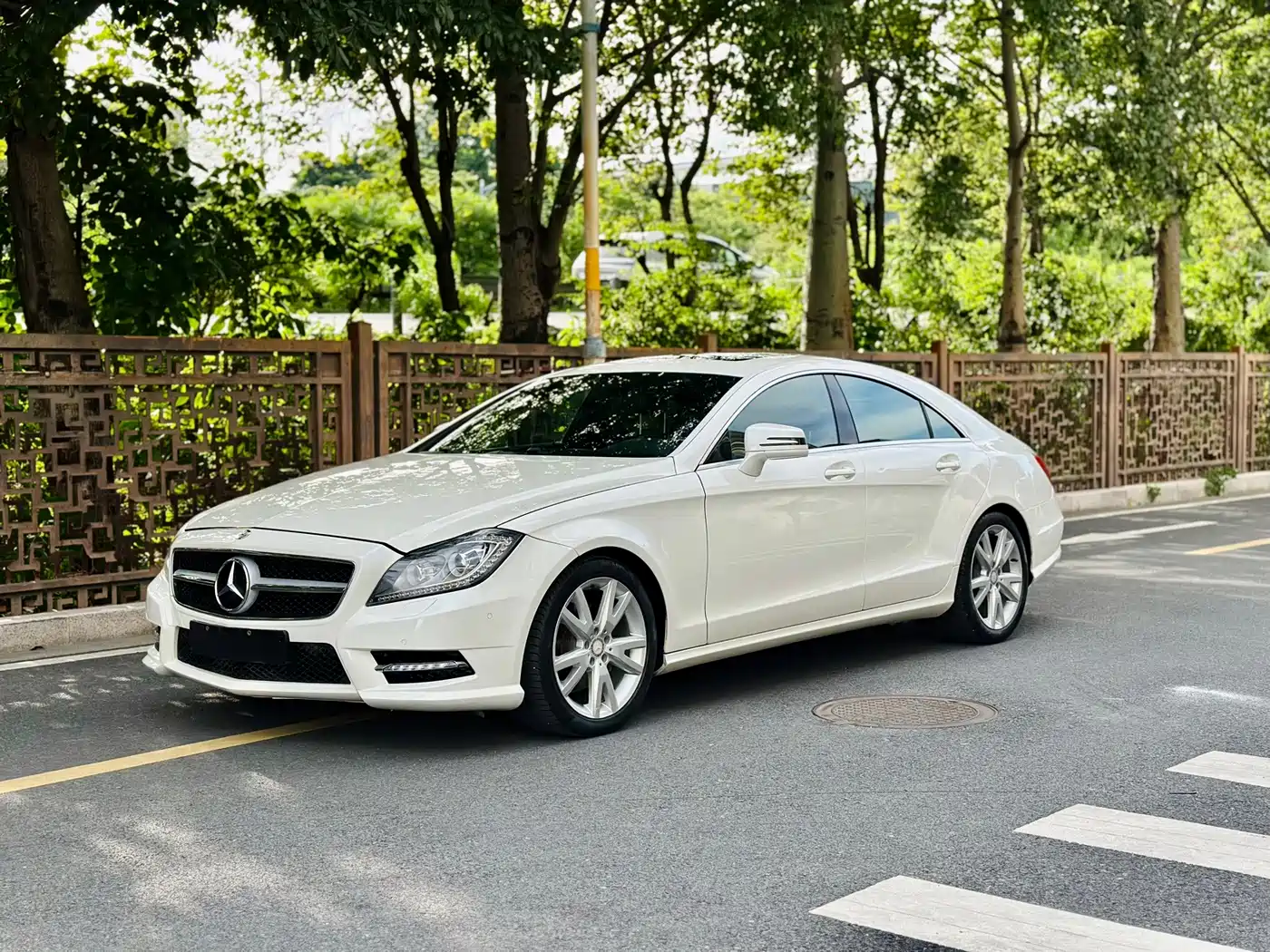 Mercedes-Benz CLS 2012 — пригон из Китая