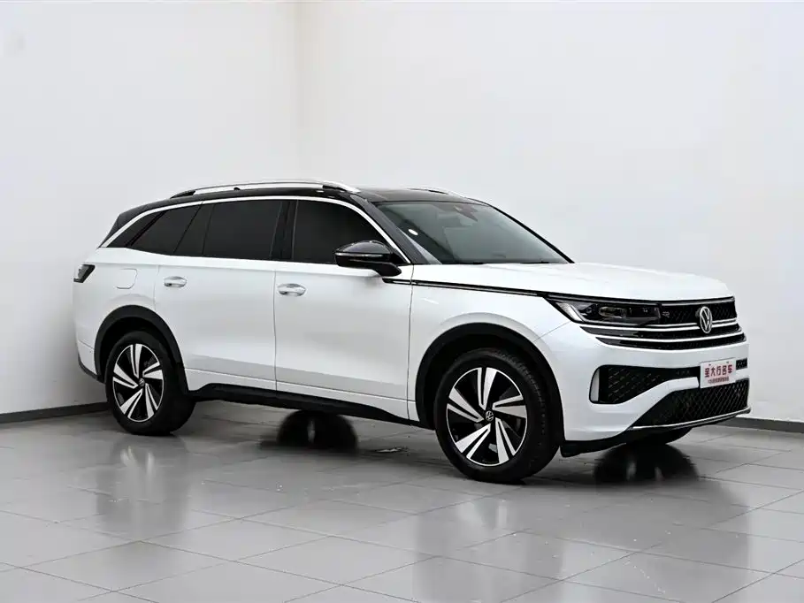Volkswagen Talagon 2023 380TSI 4WD R-Line Touring Edition фото 4