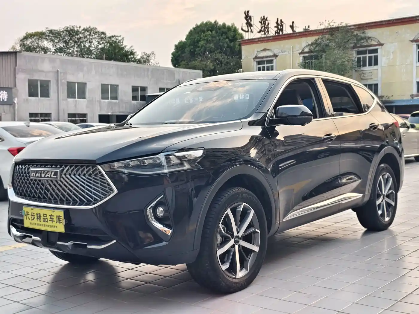 Фото 1 - Haval F7