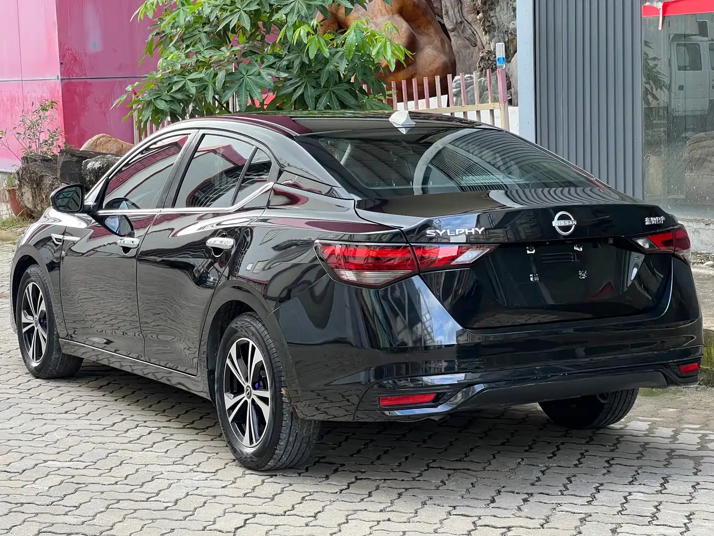 Nissan SYLPHY, миниатюра 11