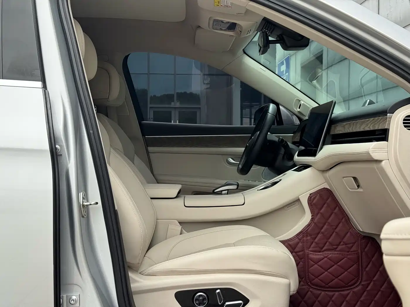 AITO Wenjie AITO M5 2022 2022 Extended Range AWD Performance Edition