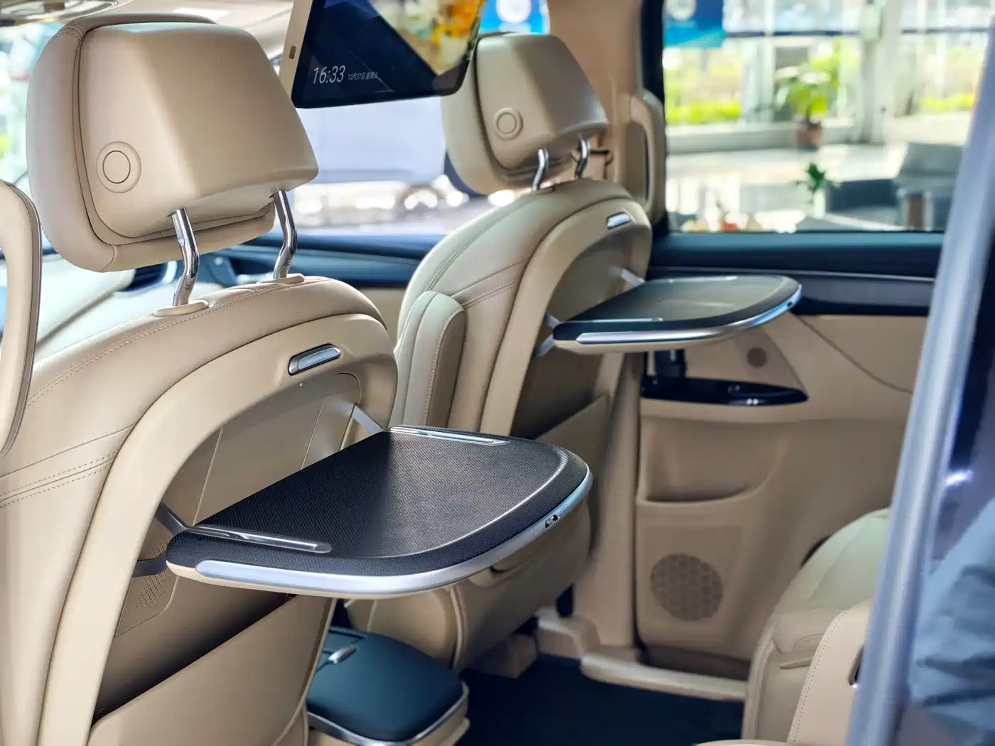 BUICK GL8 NEW ENERGY