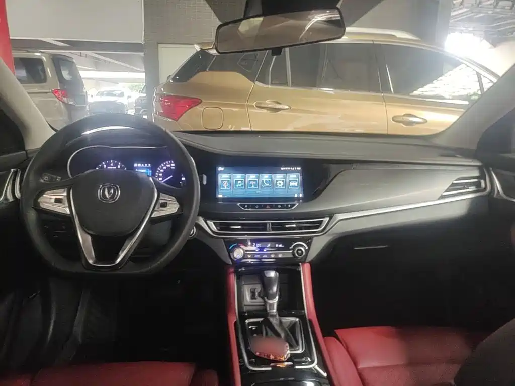 Changan Eado 2019 2019 Blue Whale Edition 280T GDI DCT Extreme Speed