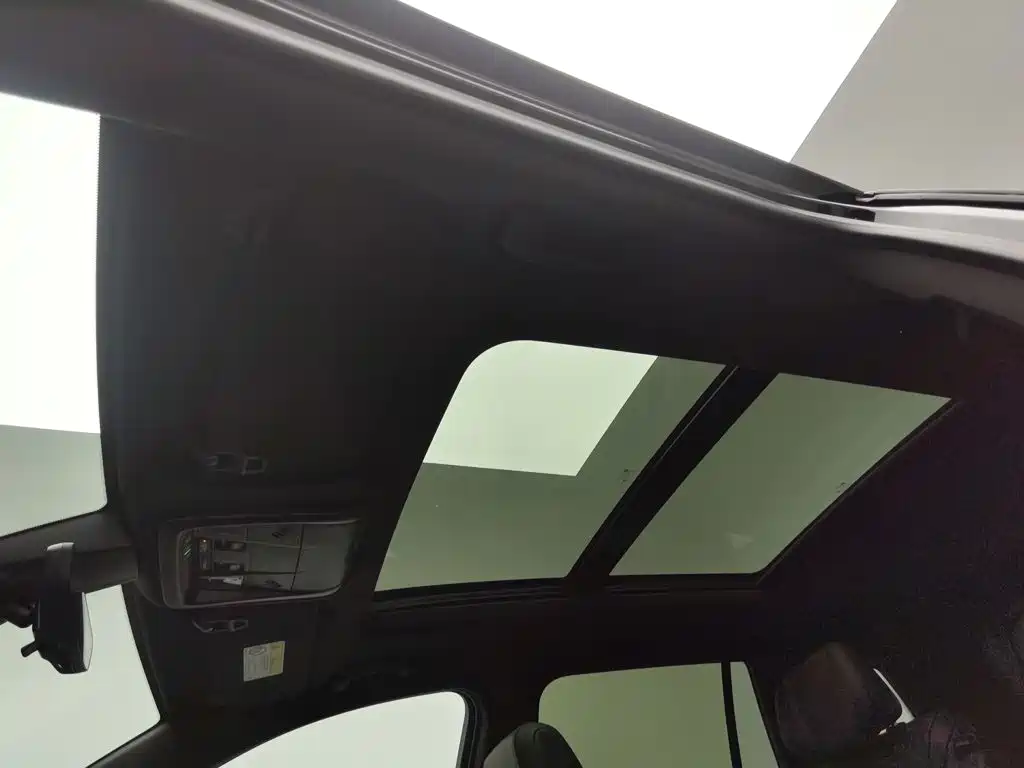Cadillac XT6 2024 2025 2.0T 6-Seater AWD Executive Black Label Edition