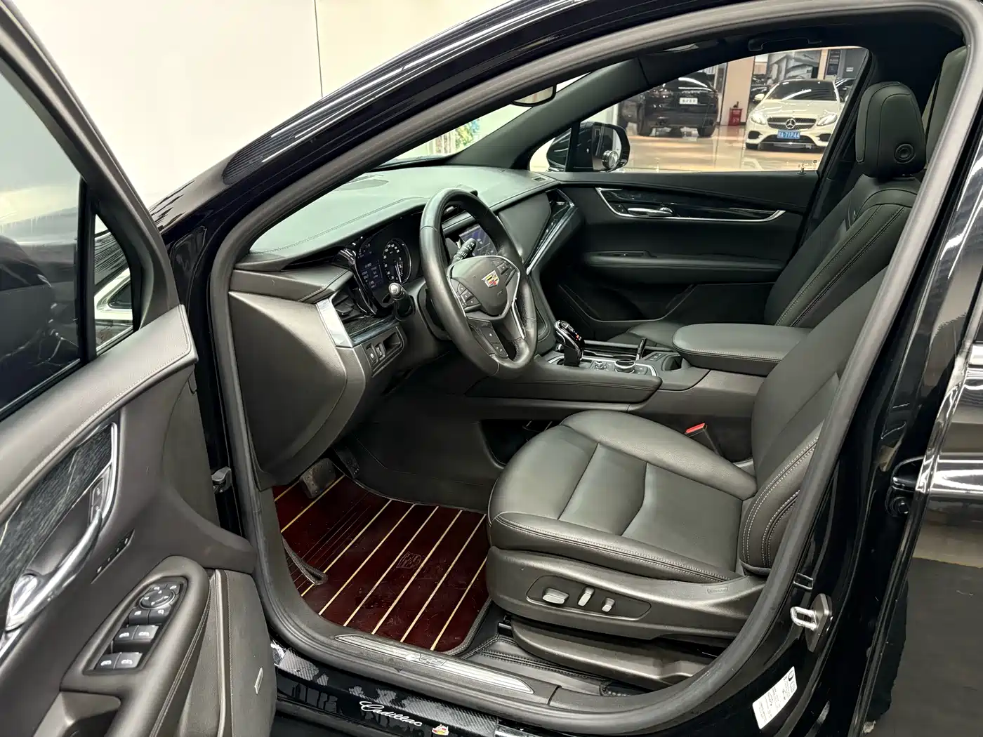 CADILLAC XT5