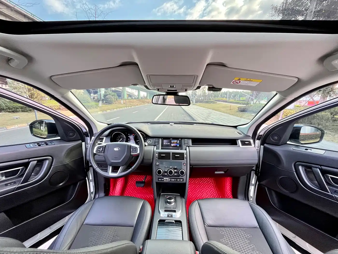 Land Rover Discovery Sport 2019 240PS PURE Edition China V фото 13