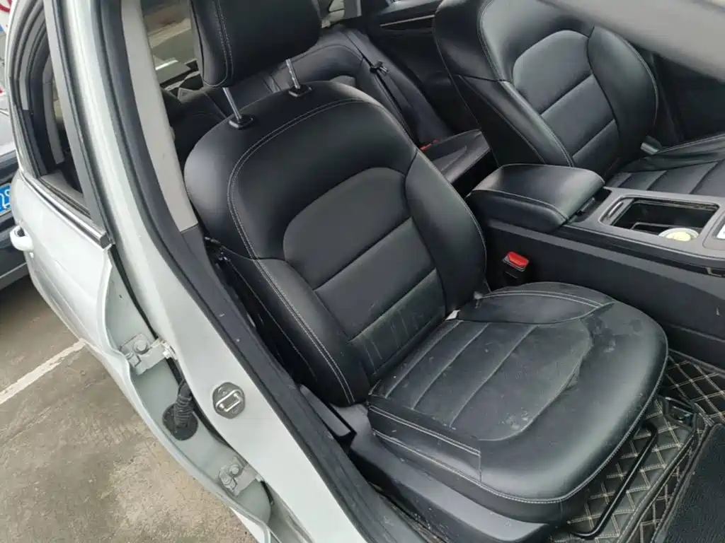 Geely Emgrand GL 2021 2021 UP 1.4T CVT Premium