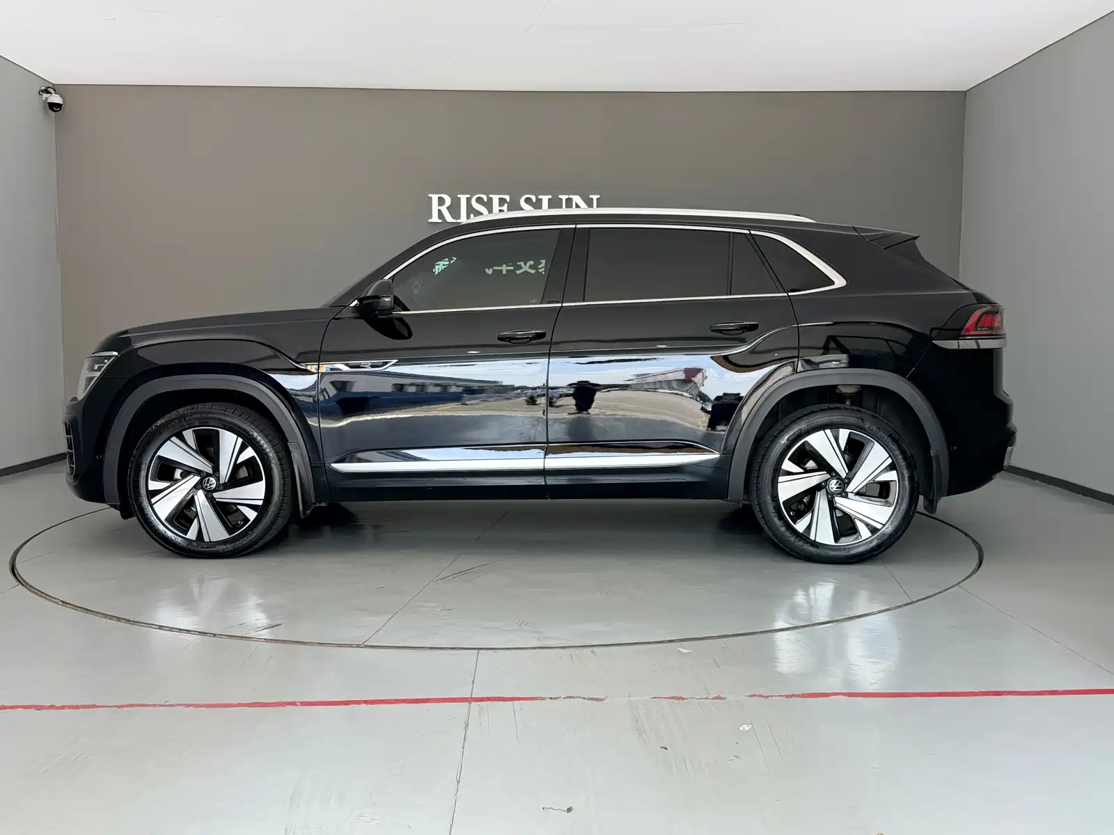 Фото 21 - Volkswagen Teramont