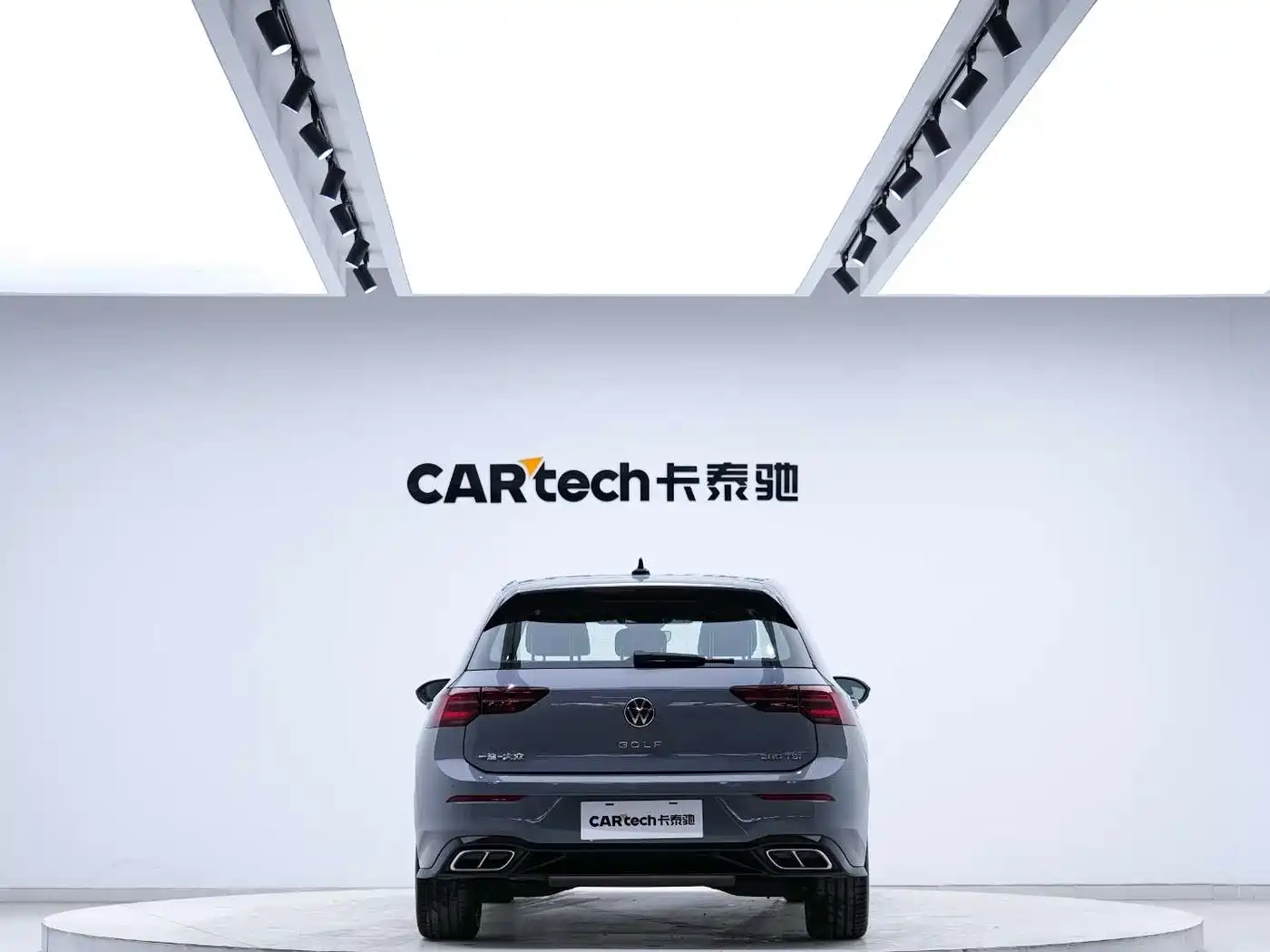 Volkswagen Golf 2021 280TSI DSG R-Line фото 11