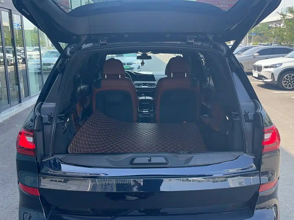 BMW X7 2022 xDrive40i Exclusive M Sport Package фото 22