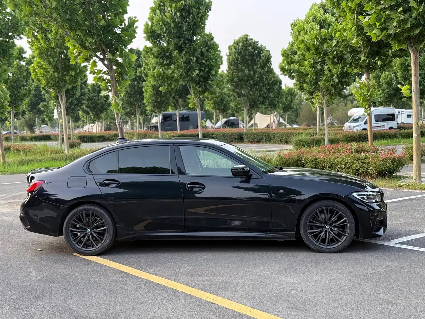 BMW 3 Series 2020 325Li M Sport Black Night Package фото 11