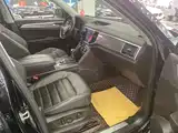 Photo 6 - Volkswagen Teramont