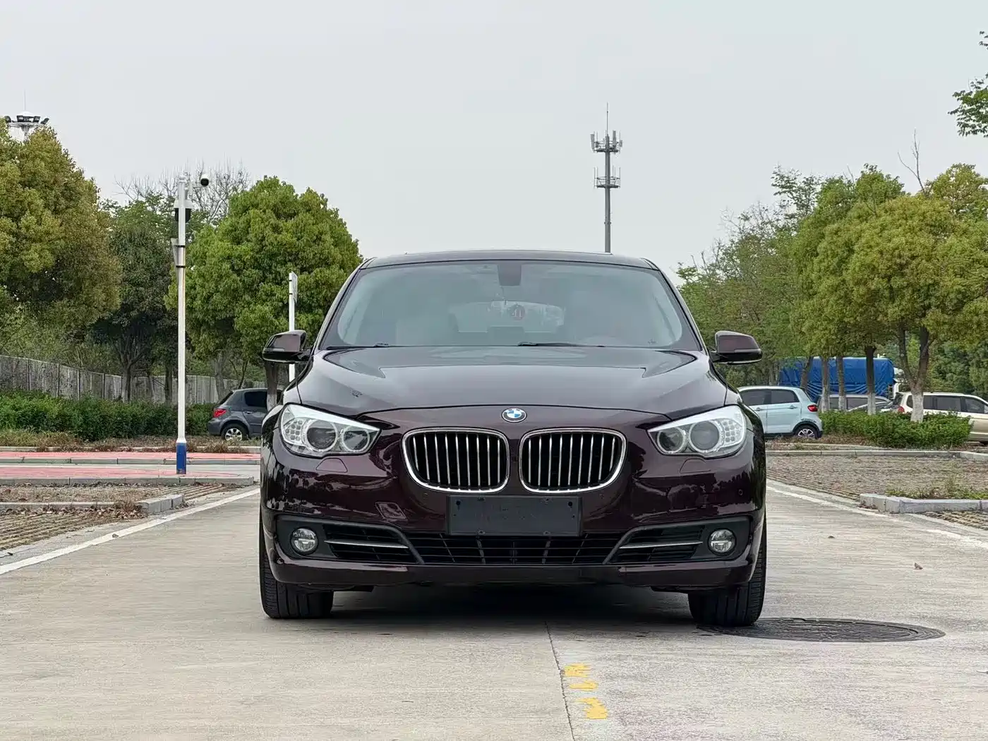 BMW 5 Series GT 2015 528i Luxury фото 6