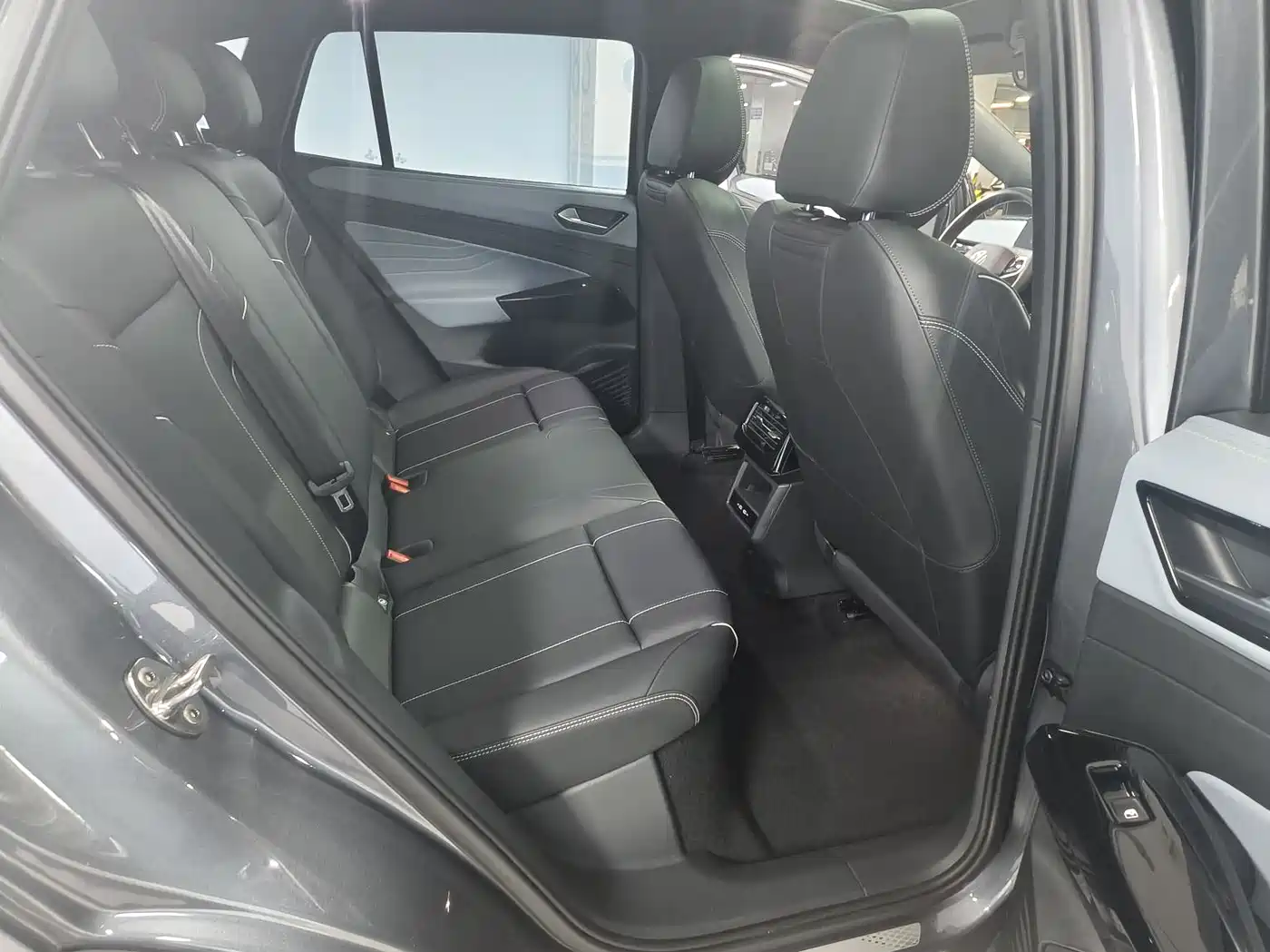 Volkswagen ID.4 X 2024 Pure Intelligent Edition фото 17