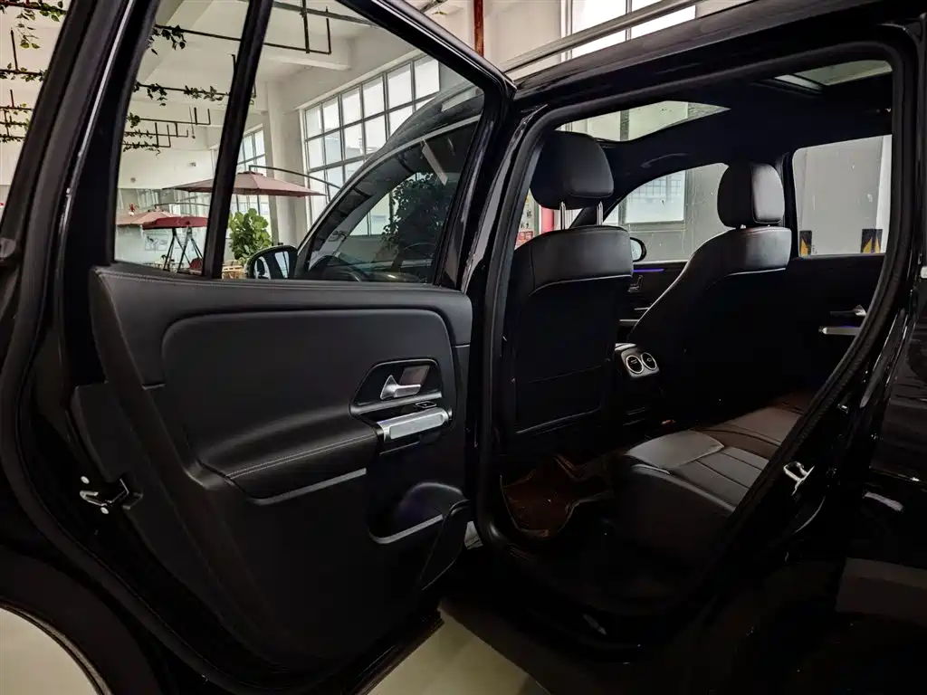 Mercedes-Benz GLB 2023 GLB 220 Style фото 21