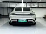 Фото 12 - Xiaomi SU7