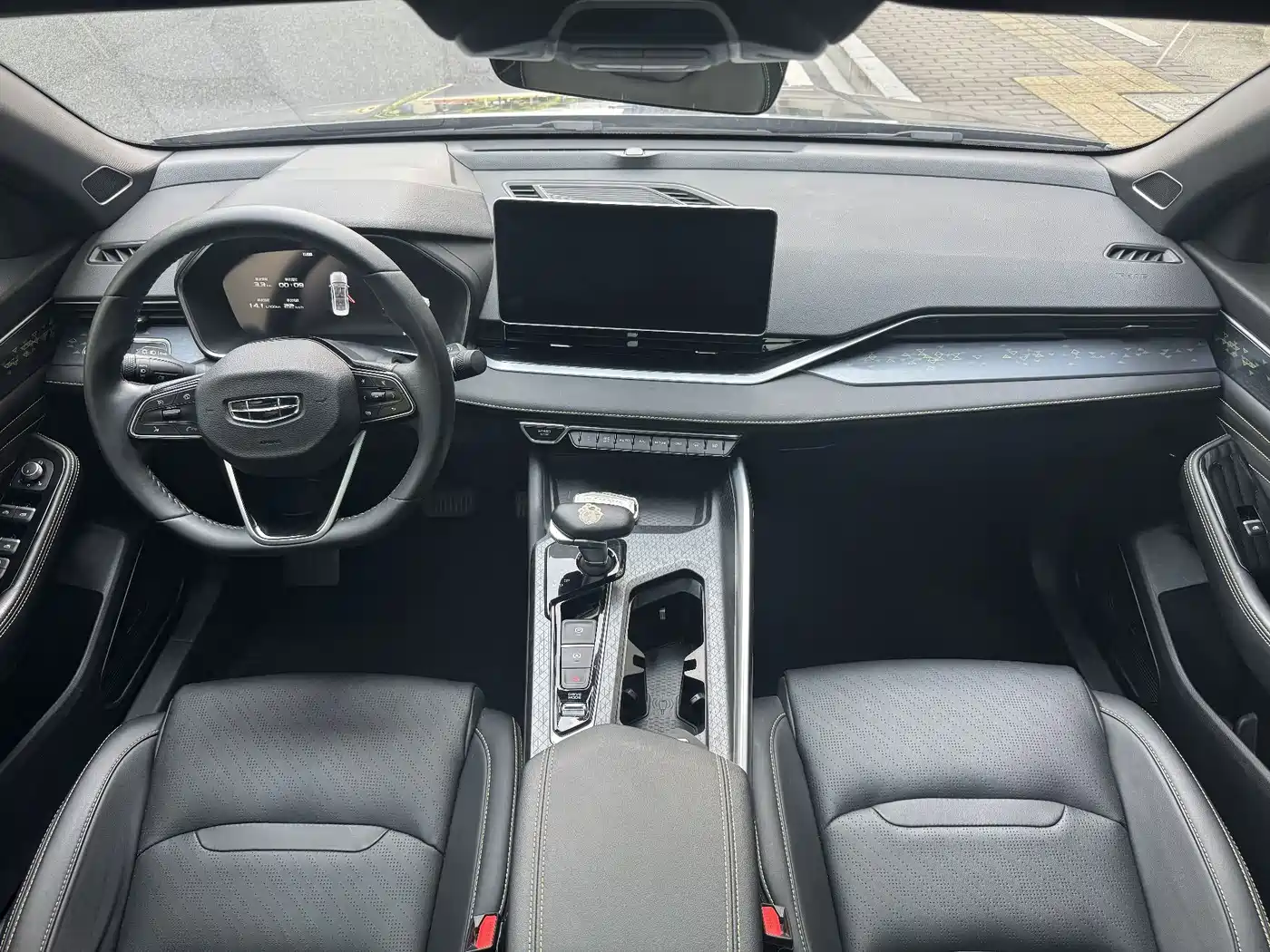 Geely Preface 2024 2023 1.5TD Kunlun Edition