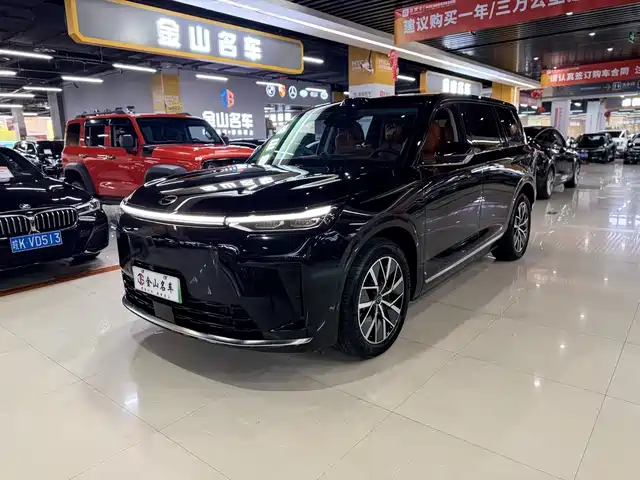 GAC Trumpchi Trumpchi Vision S9 2025 1.5T Hybrid Premium — фото 1