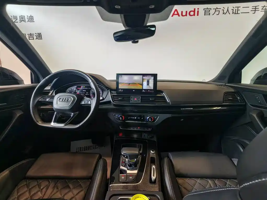 Audi Q5L Sportback 2021 45 TFSI Luxury фото 16