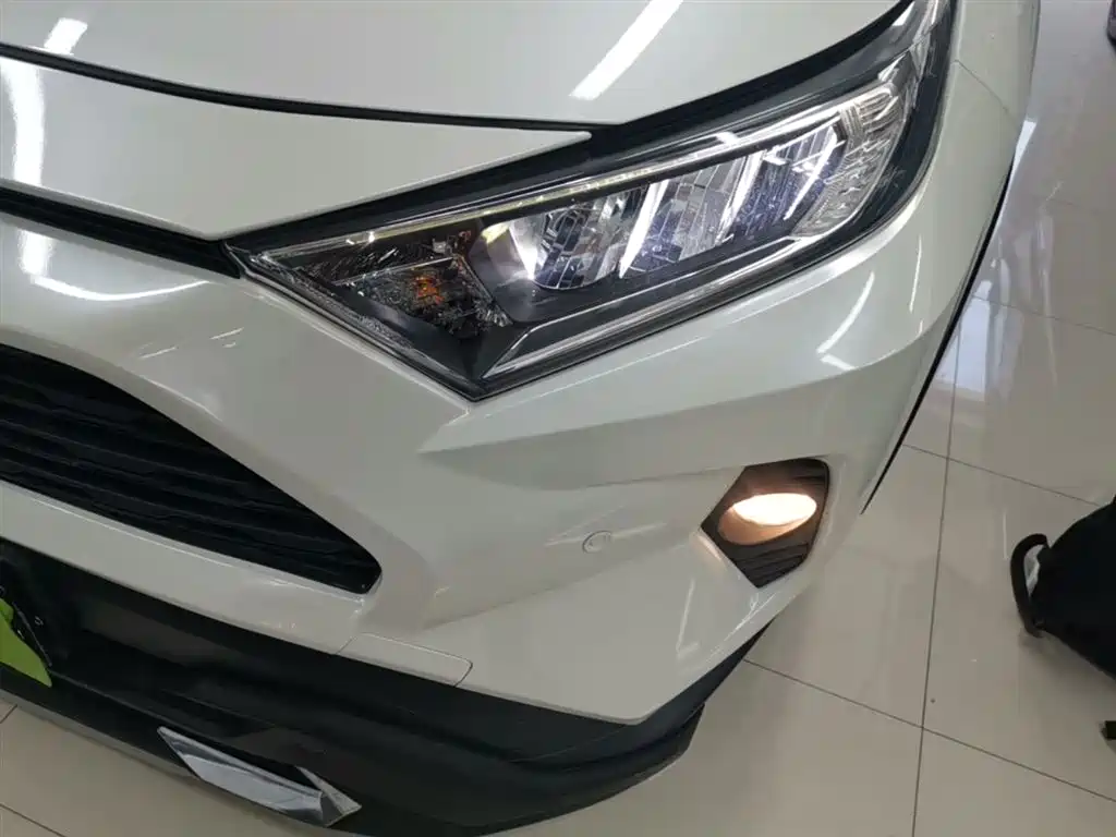 Toyota RAV4 Rongfang 2020 2.0L CVT 2WD Fashion PLUS фото 24